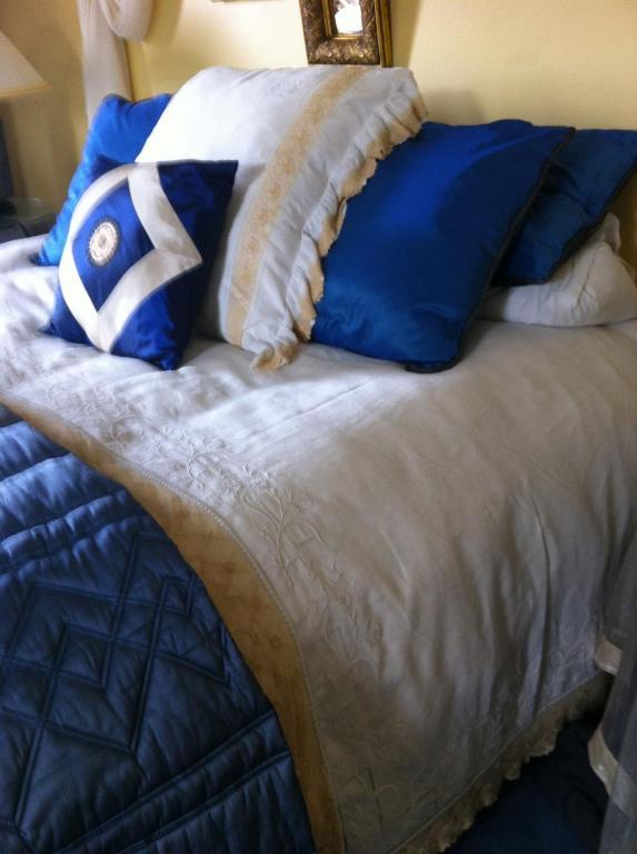Cotter House Luxury Retreat Bed & Breakfast Auckland Room photo